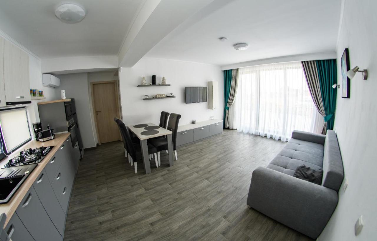 Apart Bun Apartment Oradea Exterior photo