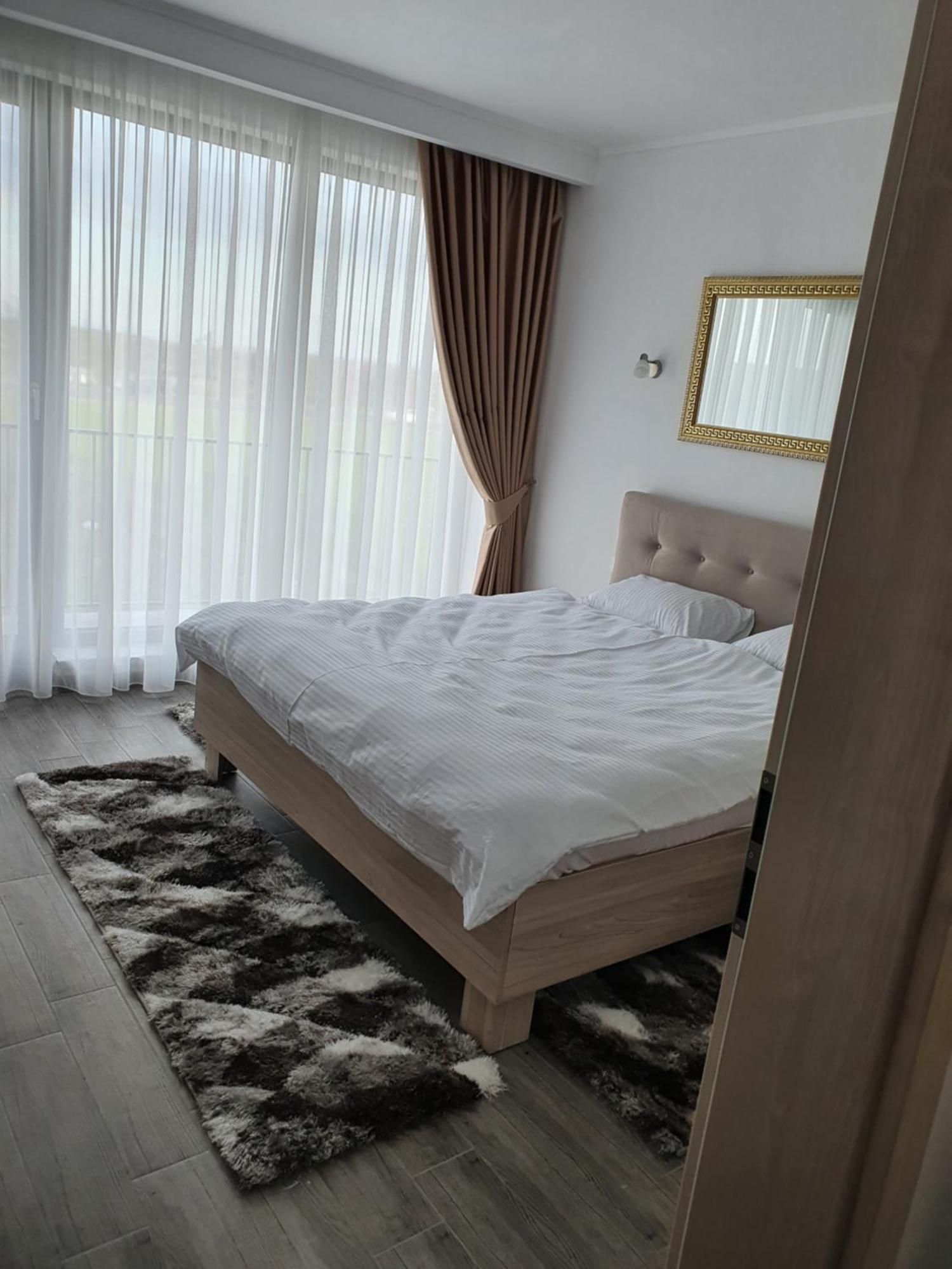 Apart Bun Apartment Oradea Room photo